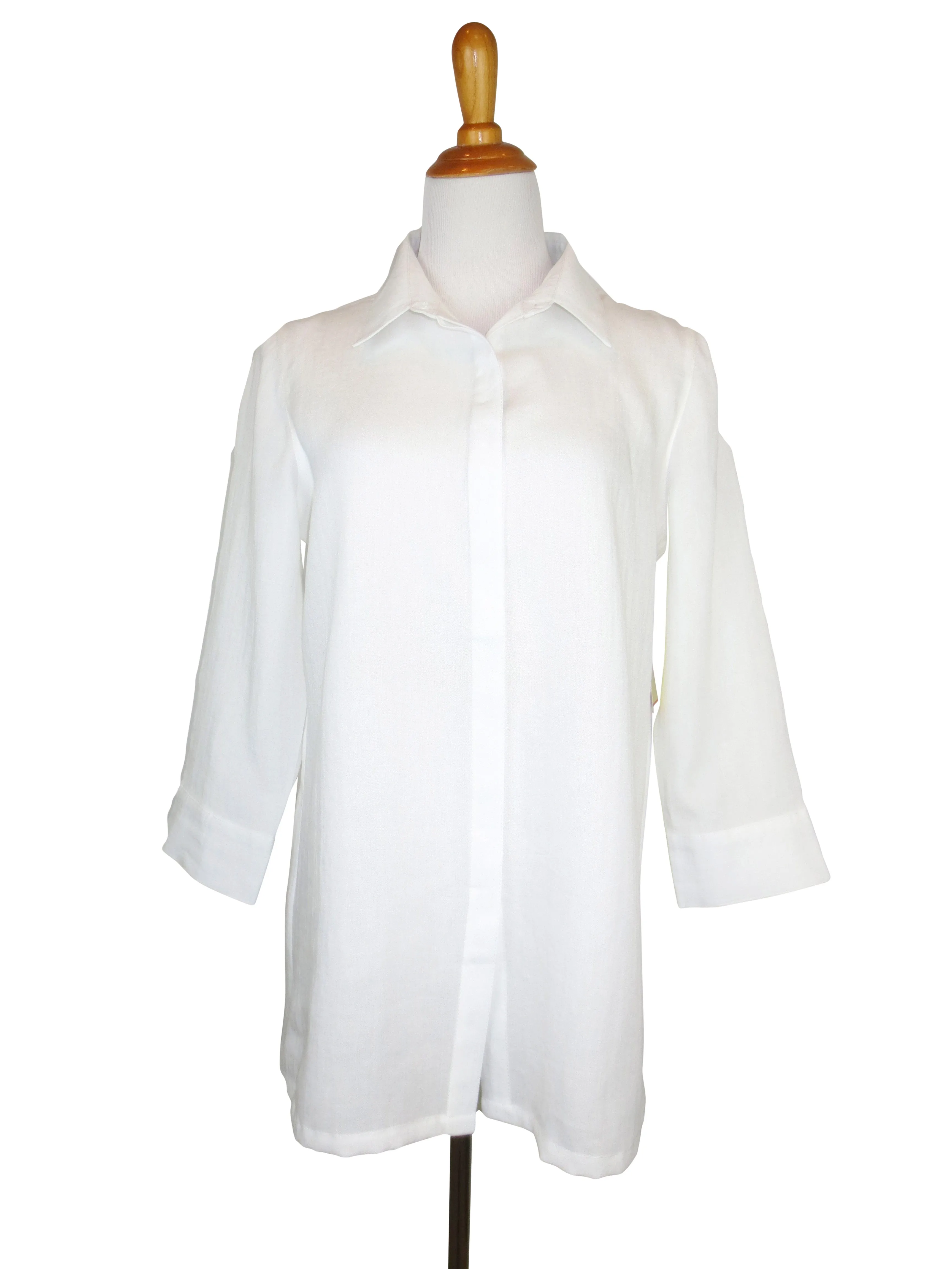 AA228 - Anna Marie Linen Blouse