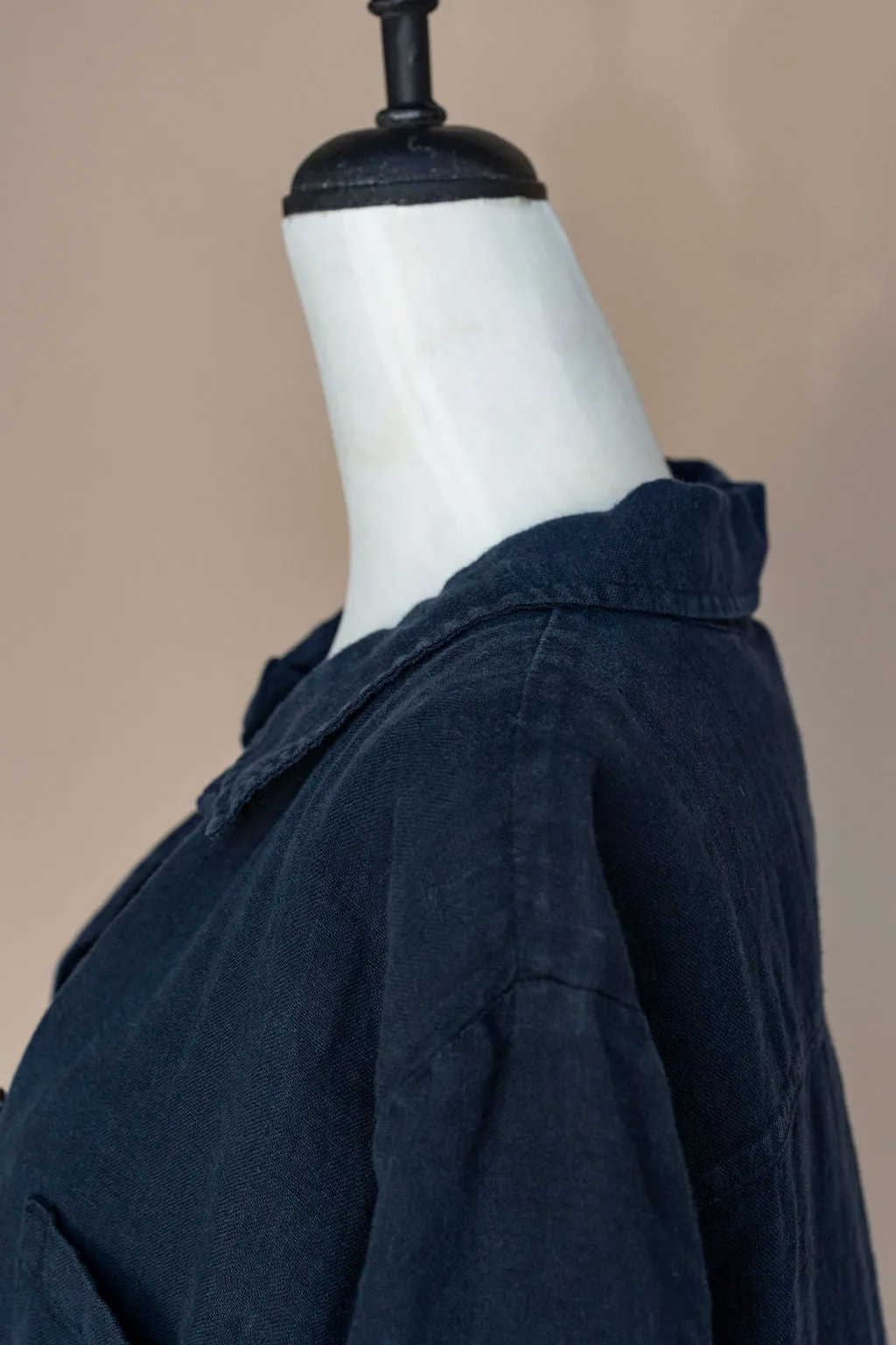 Dolcezza - Linen Blouse - Dark Navy